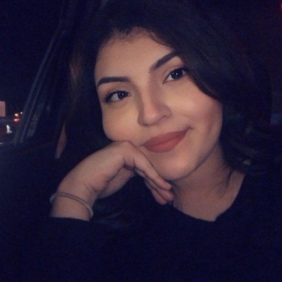 Meet your Posher, Maria - Picture 4 of 4